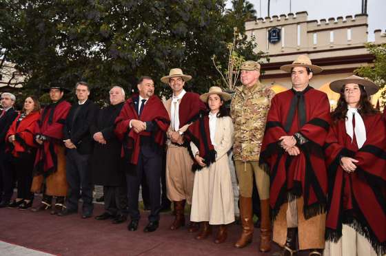 Iniciaron los homenajes al general Güemes con la cabalgata a la Horqueta